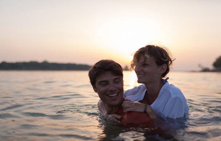 Put friends and family in the frame with portrait photos