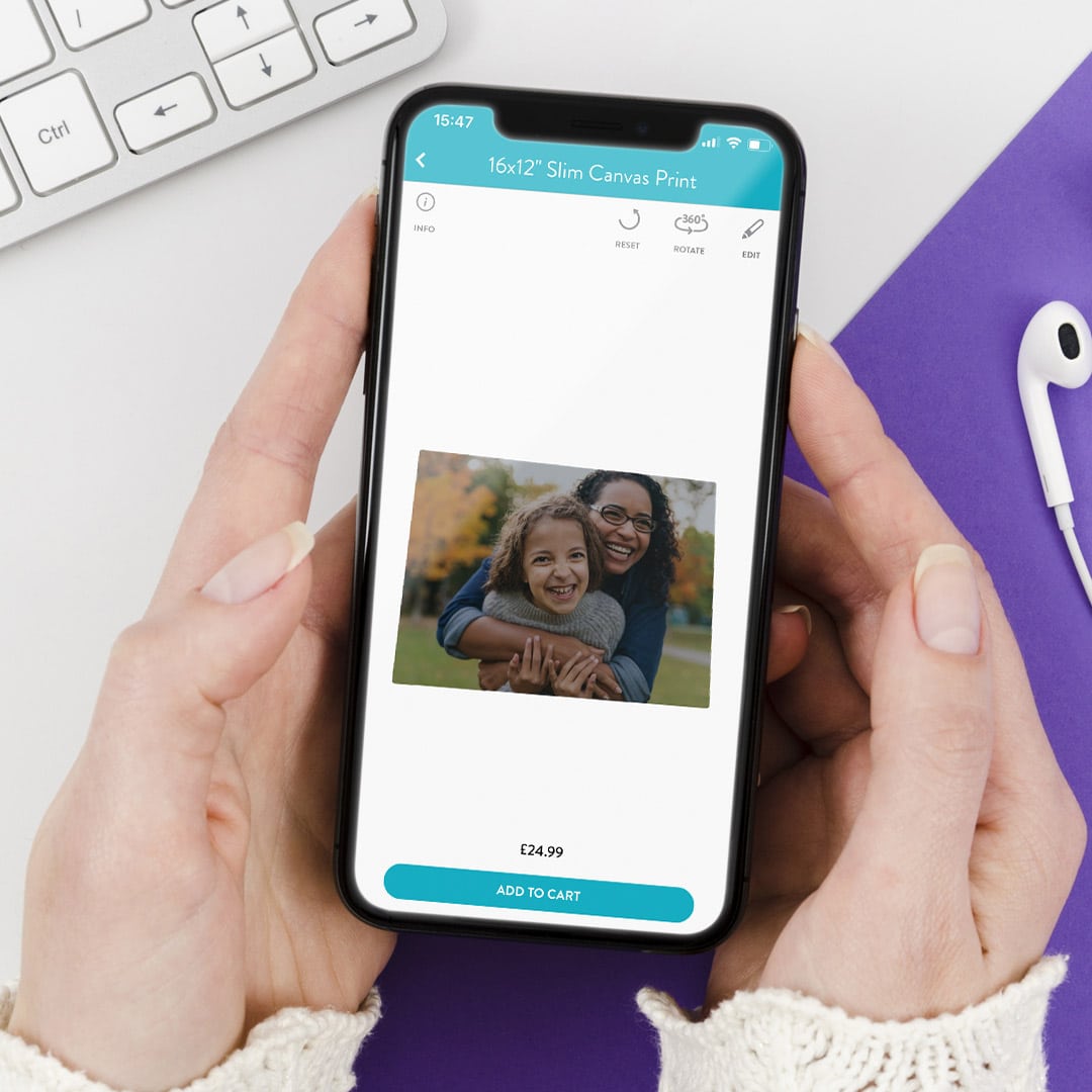 adding canvas prints into basket on Snapfish app