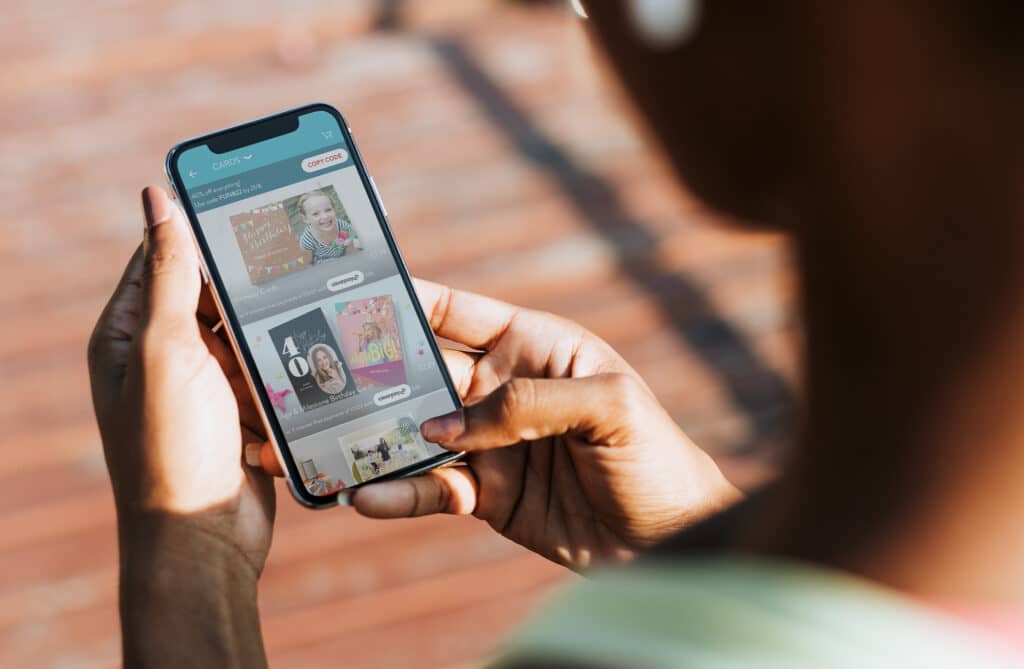 Snapfish + Macmillan are working in partnership to raise vital funds. For every greeting card or flat card set sold, Macmillan receive up to 15p for every card bought.