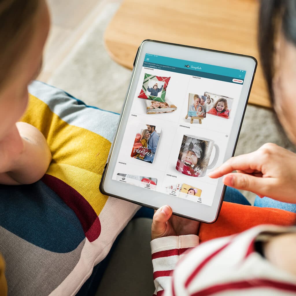 Create photo gifts in minutes with Snapfish