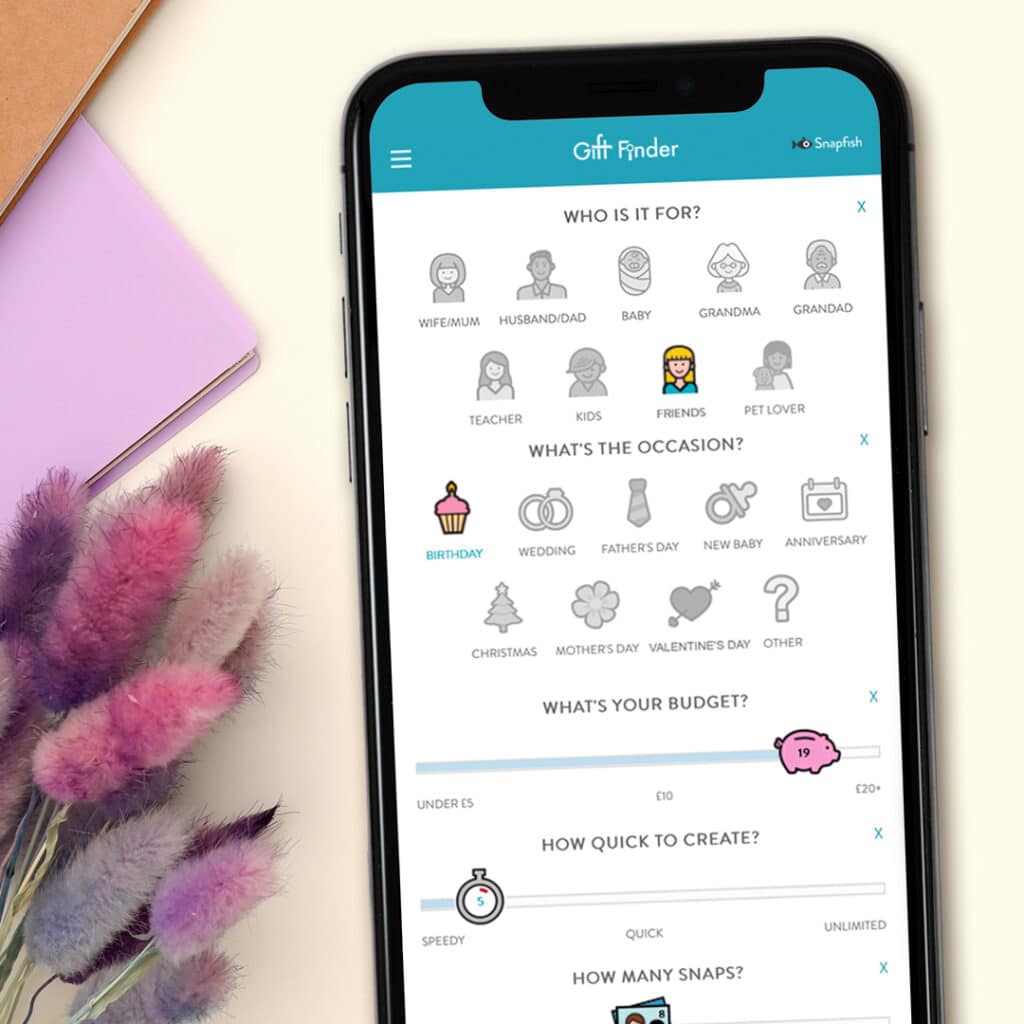 Mobile device with Giftfinder website on the screen